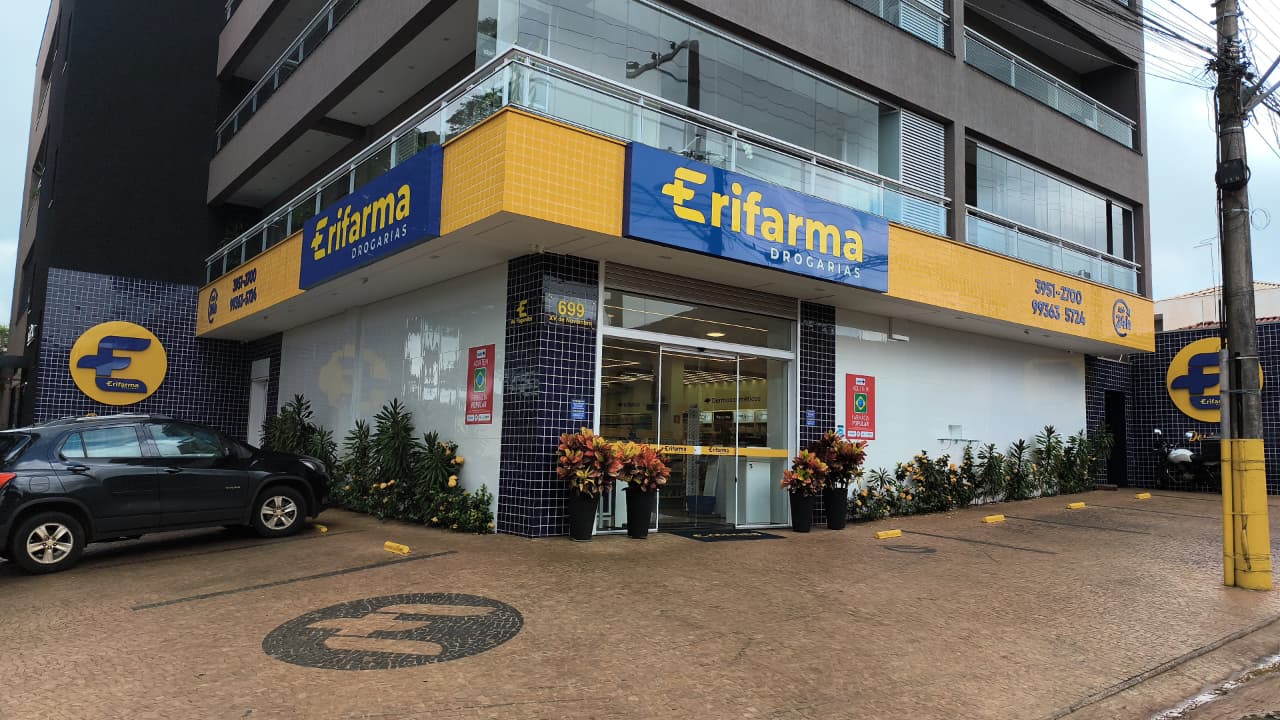 Fachada Erifarma